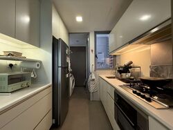 Starlight Suites (D9), Apartment #561018311